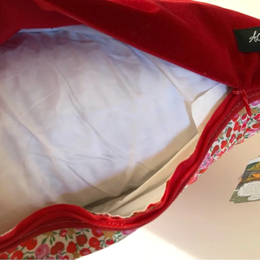 Liberty London Pillow Wiltshire Stars Print Alice Caroline 16x16 Velvet Back Red - Picture 7 of 7